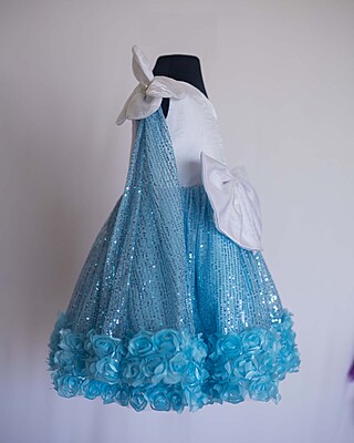 Aqua Shimmer Ruffle Aqua Shimmer Ruffle