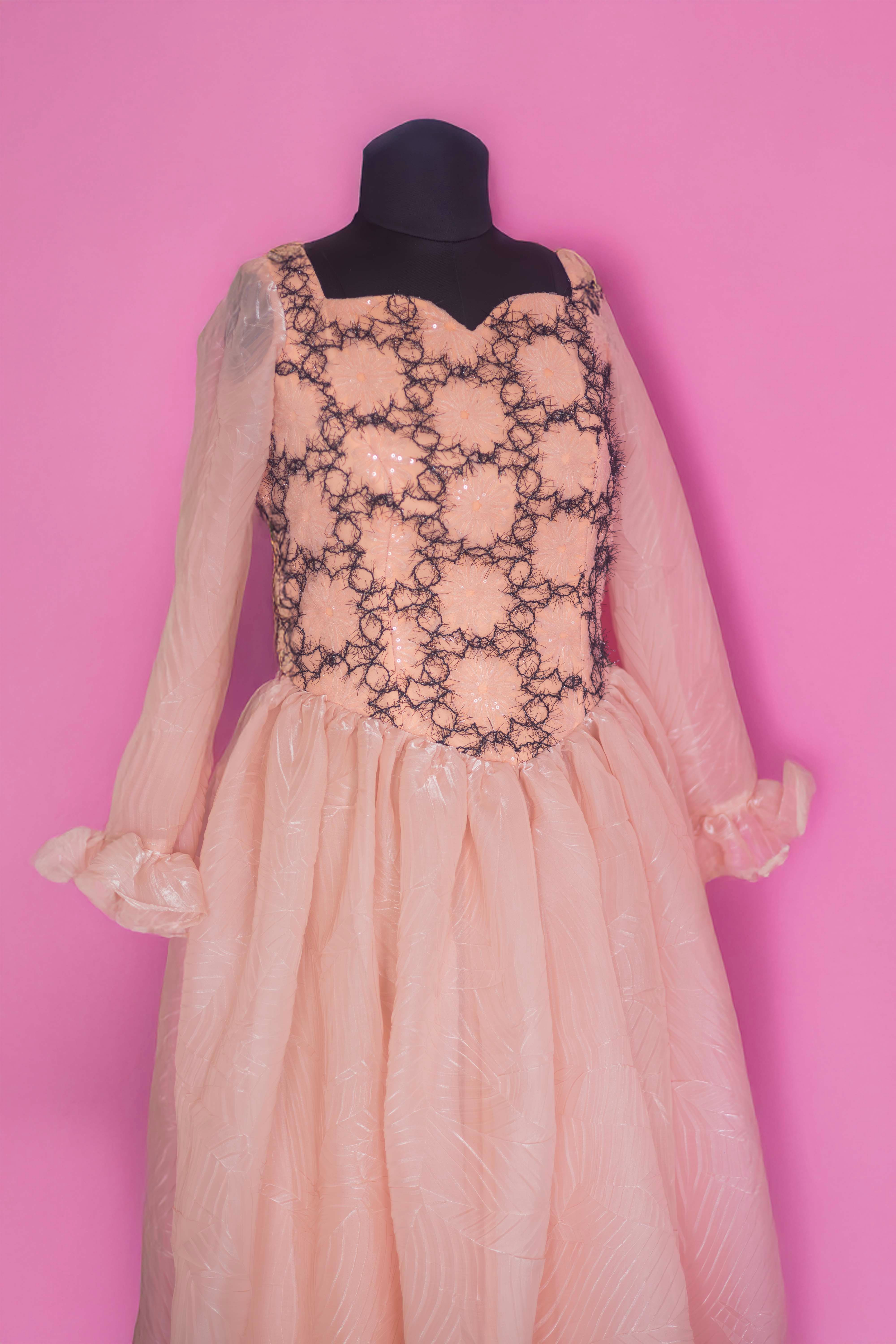 Elegant Lace Overlay Mother-Daughter Dress Set Elegant Lace Overlay Mother-Daughter Dress Set