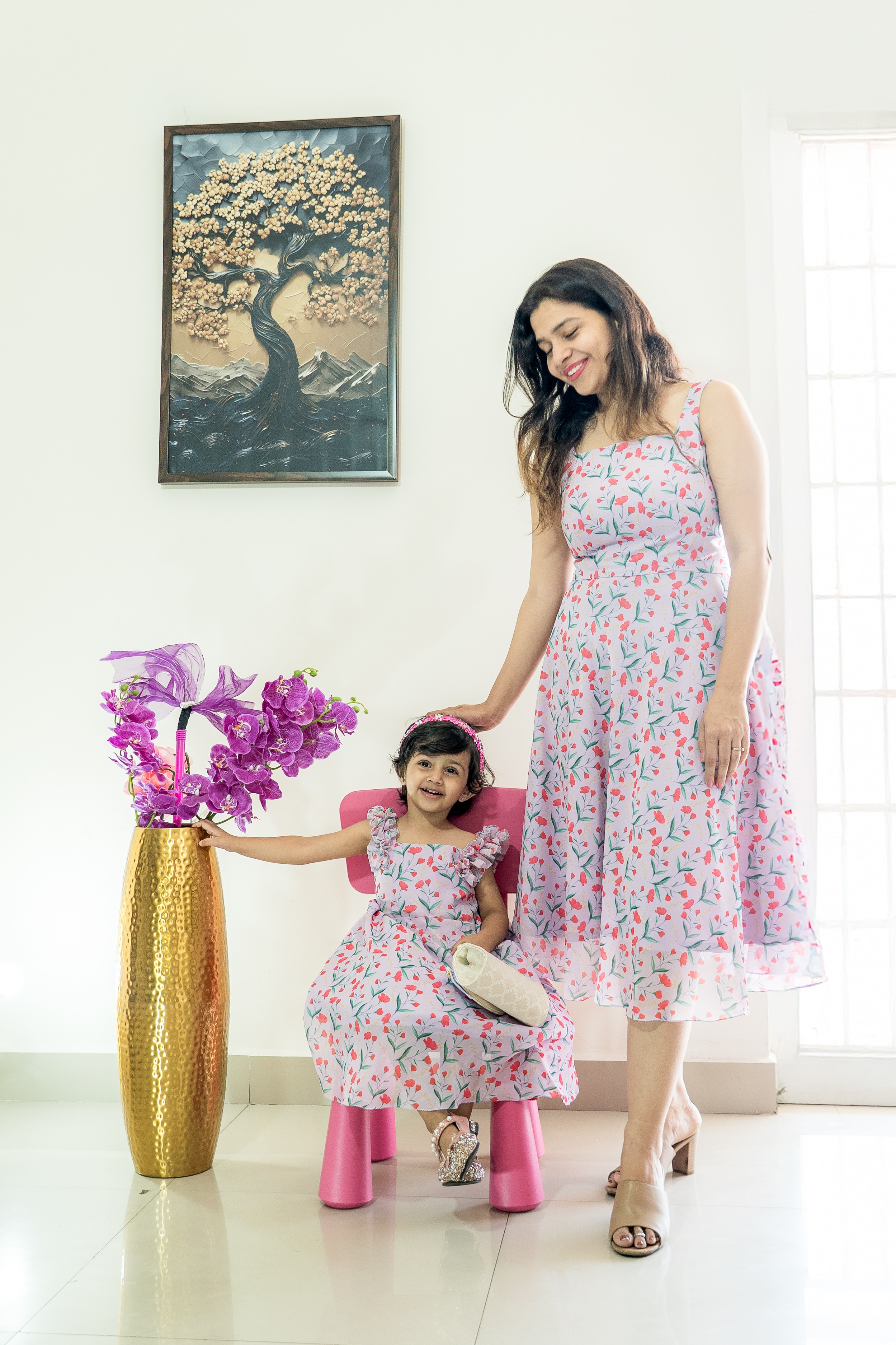 Lilac Blossom Mother-Daughter Dress Set with Charming Bow Accent Lilac Blossom Mother-Daughter Dress Set with Charming Bow Accent