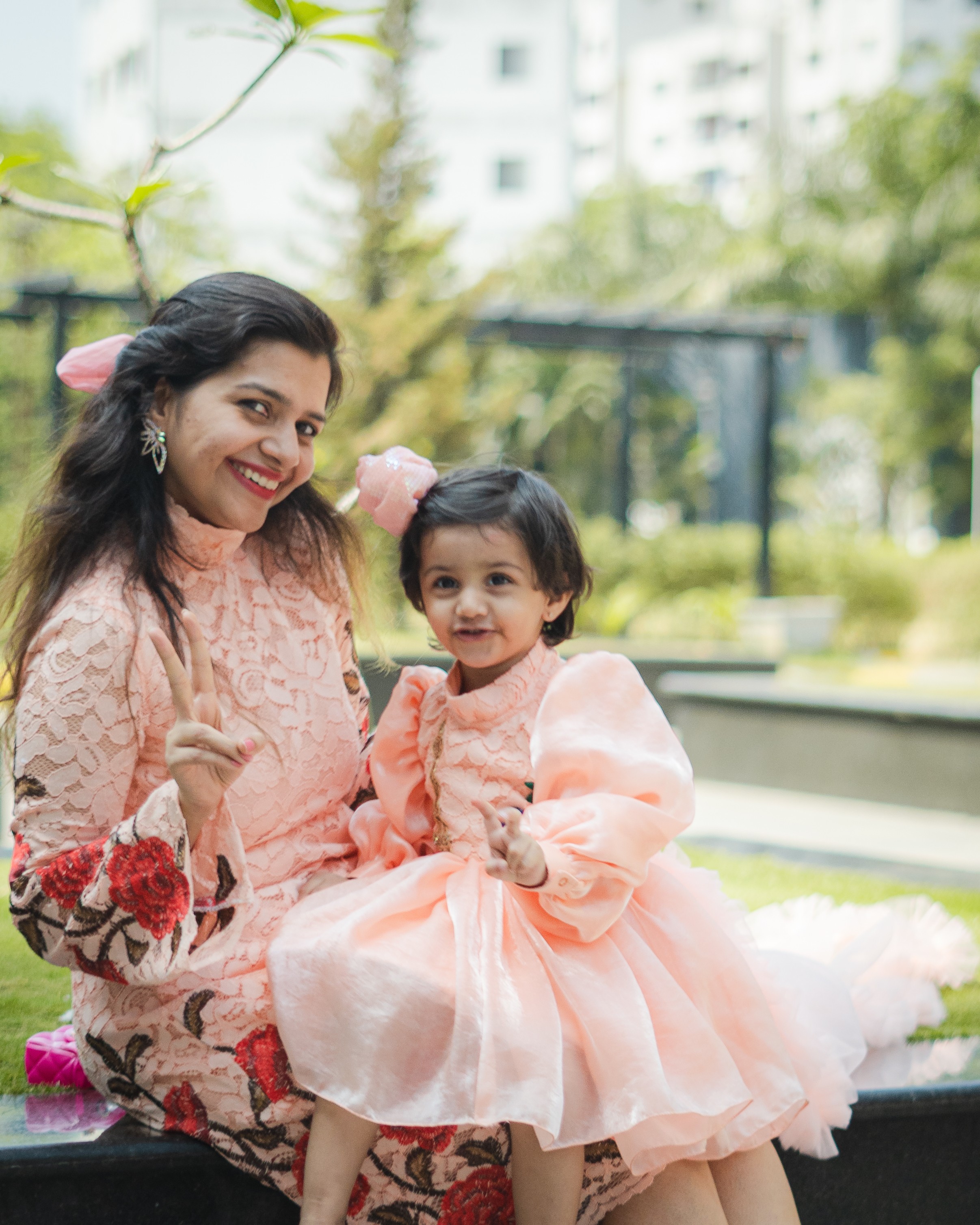 Lilac Whimsy Mother-Daughter Dress Set with Charming Rose Detail Lilac Whimsy Mother-Daughter Dress Set with Charming Rose Detail
