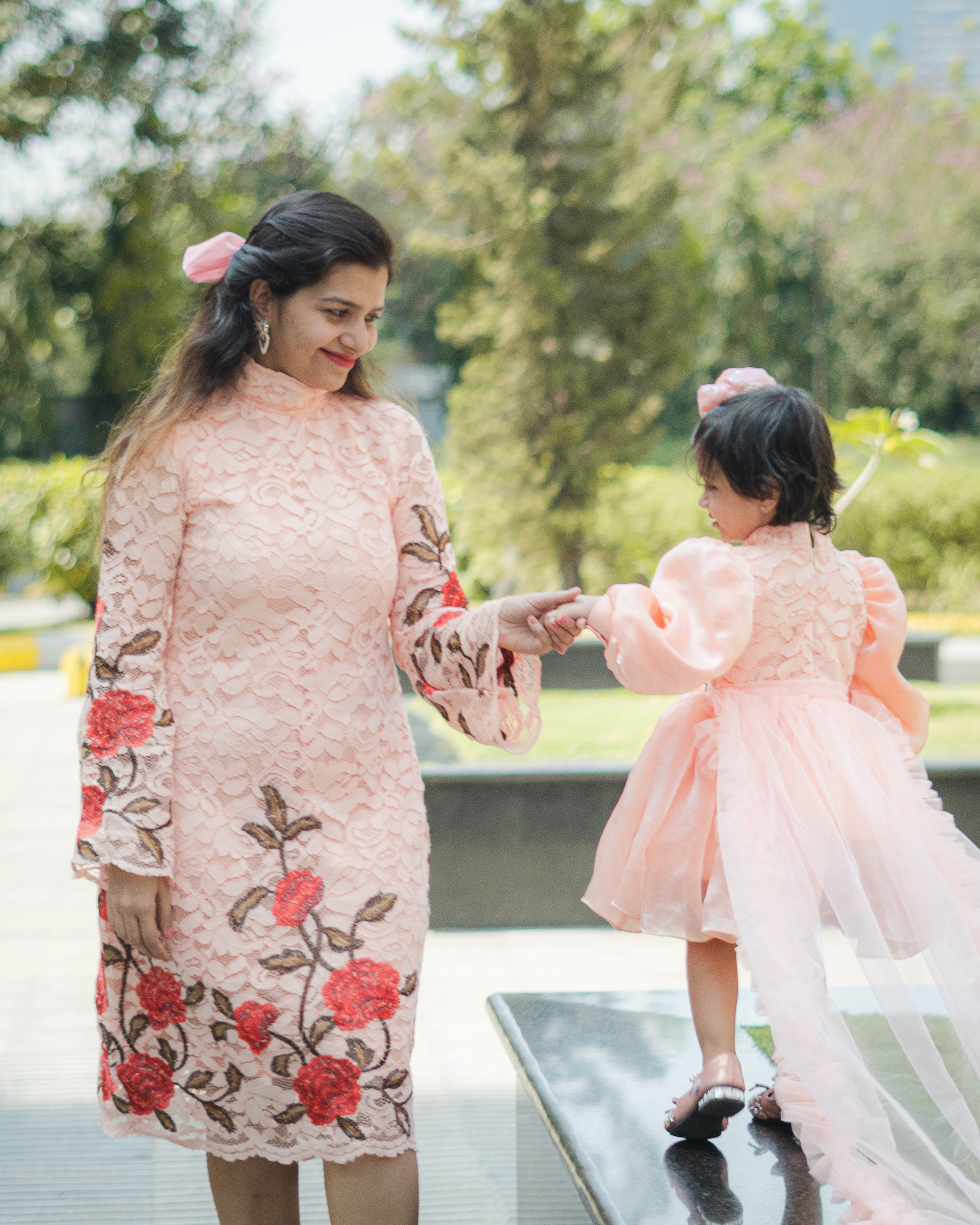 Lilac Whimsy Mother-Daughter Dress Set with Charming Rose Detail Lilac Whimsy Mother-Daughter Dress Set with Charming Rose Detail